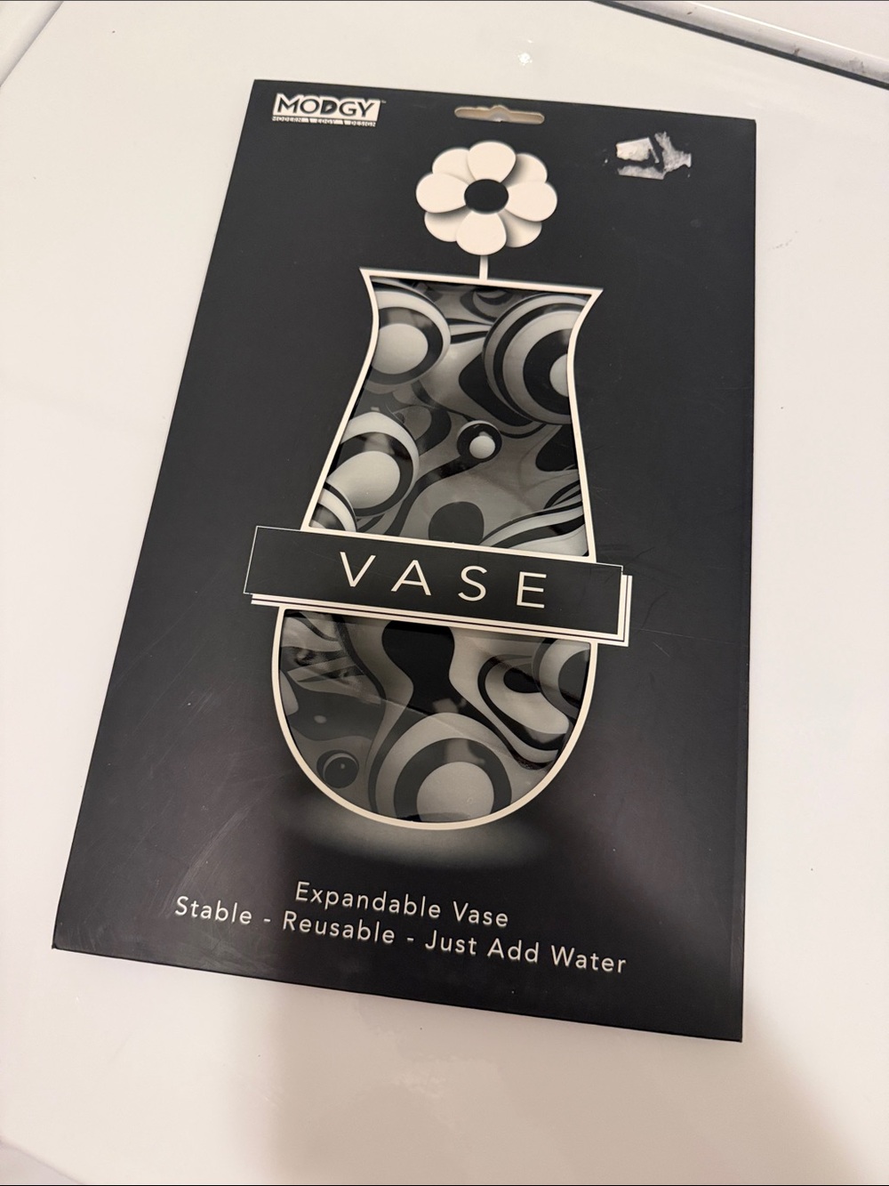 Modgy Expandable Vase Never used